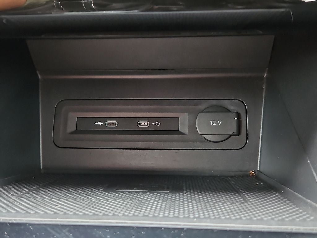 Used 2022 Volkswagen Atlas SE FWD image 26