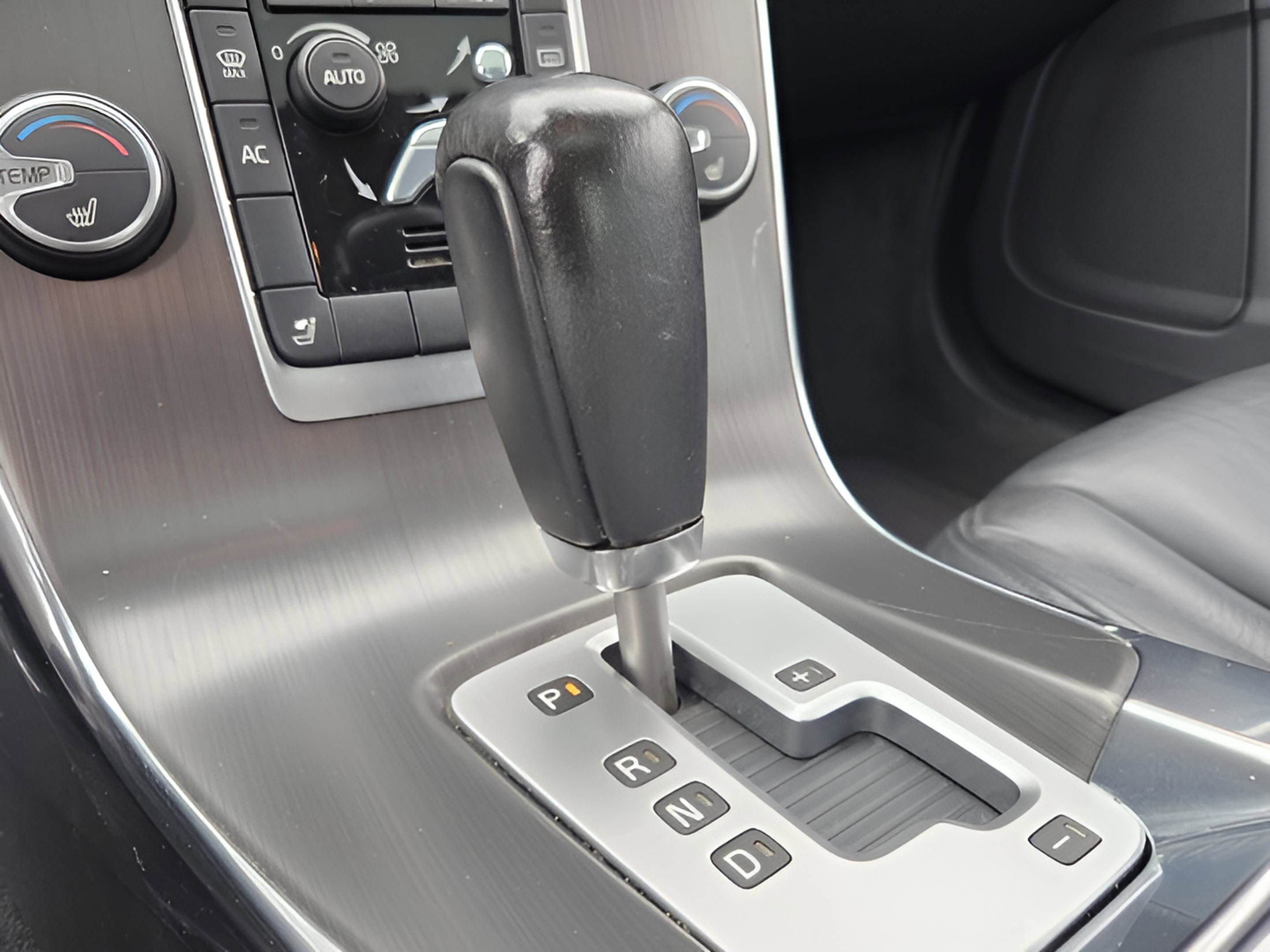 Used 2012 Volvo S60 T5 w/ Climate Pkg image 19