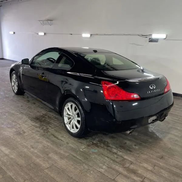 Used 2012 INFINITI G37 x Coupe w/ Premium Pkg image 3