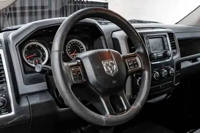 Used 2019 RAM 1500 Express w/ Express Value Package AWD/4WD image 18