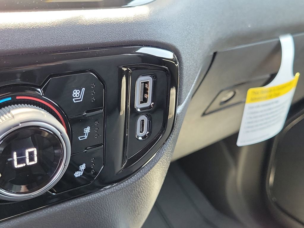 New 2026 Chevrolet Silverado 1500 ZR2 AWD/4WD image 10