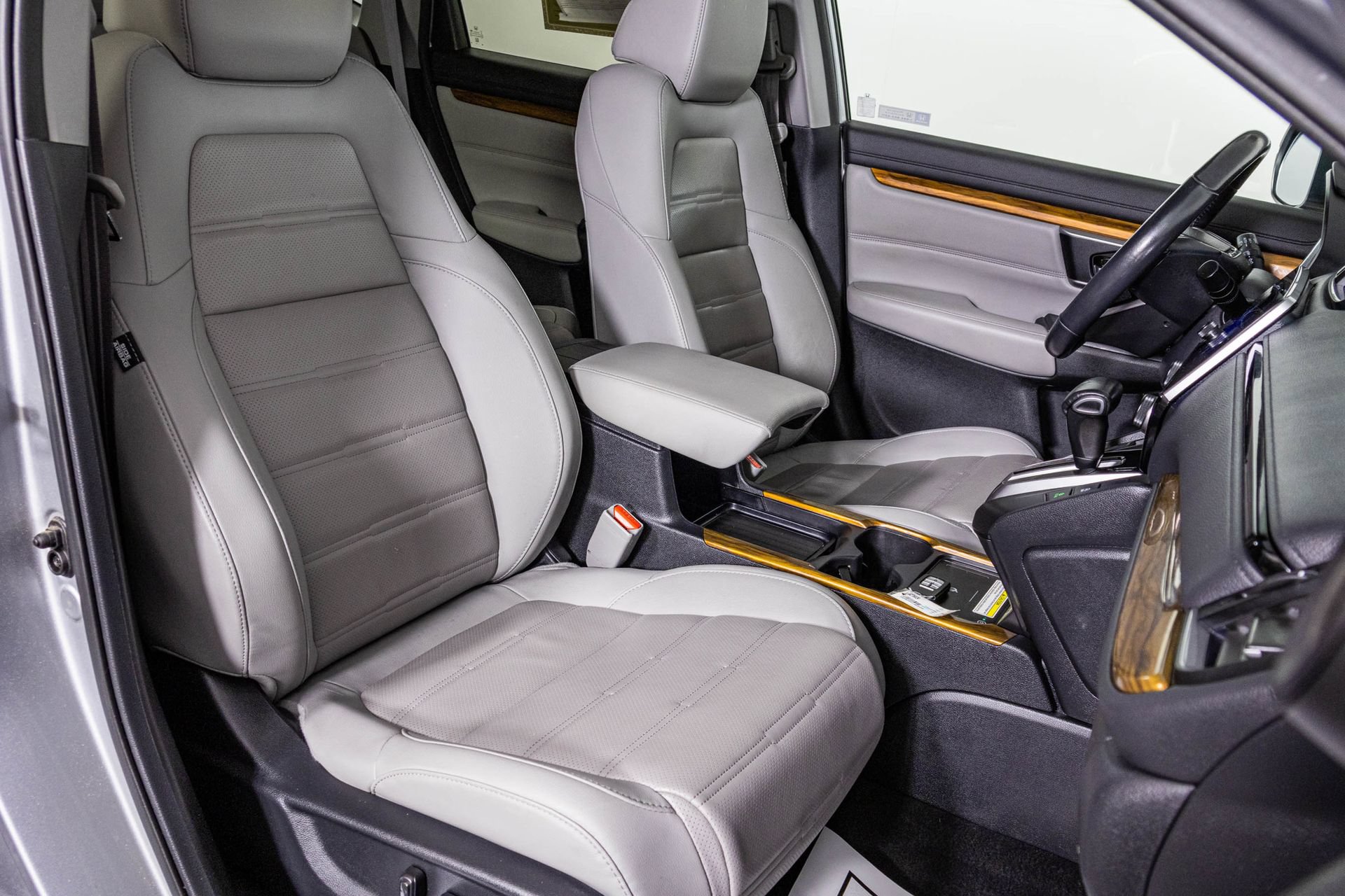 Used 2020 Honda CR-V Touring image 49