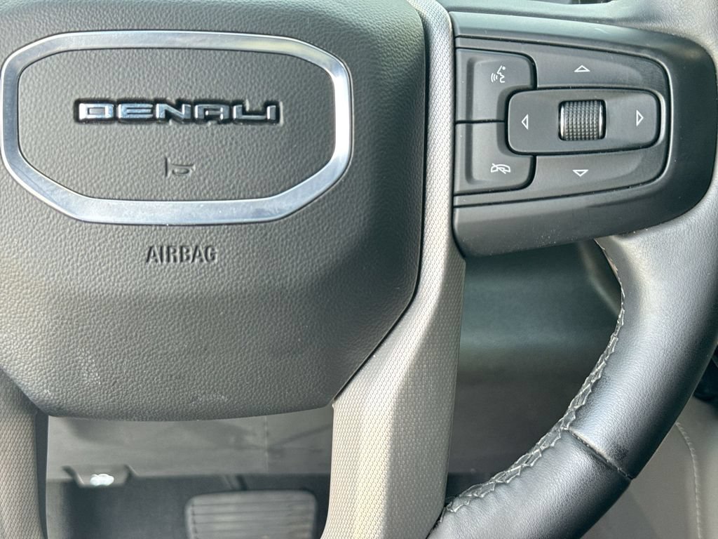 Used 2024 GMC Sierra 1500 Denali w/ Technology Package AWD/4WD image 18