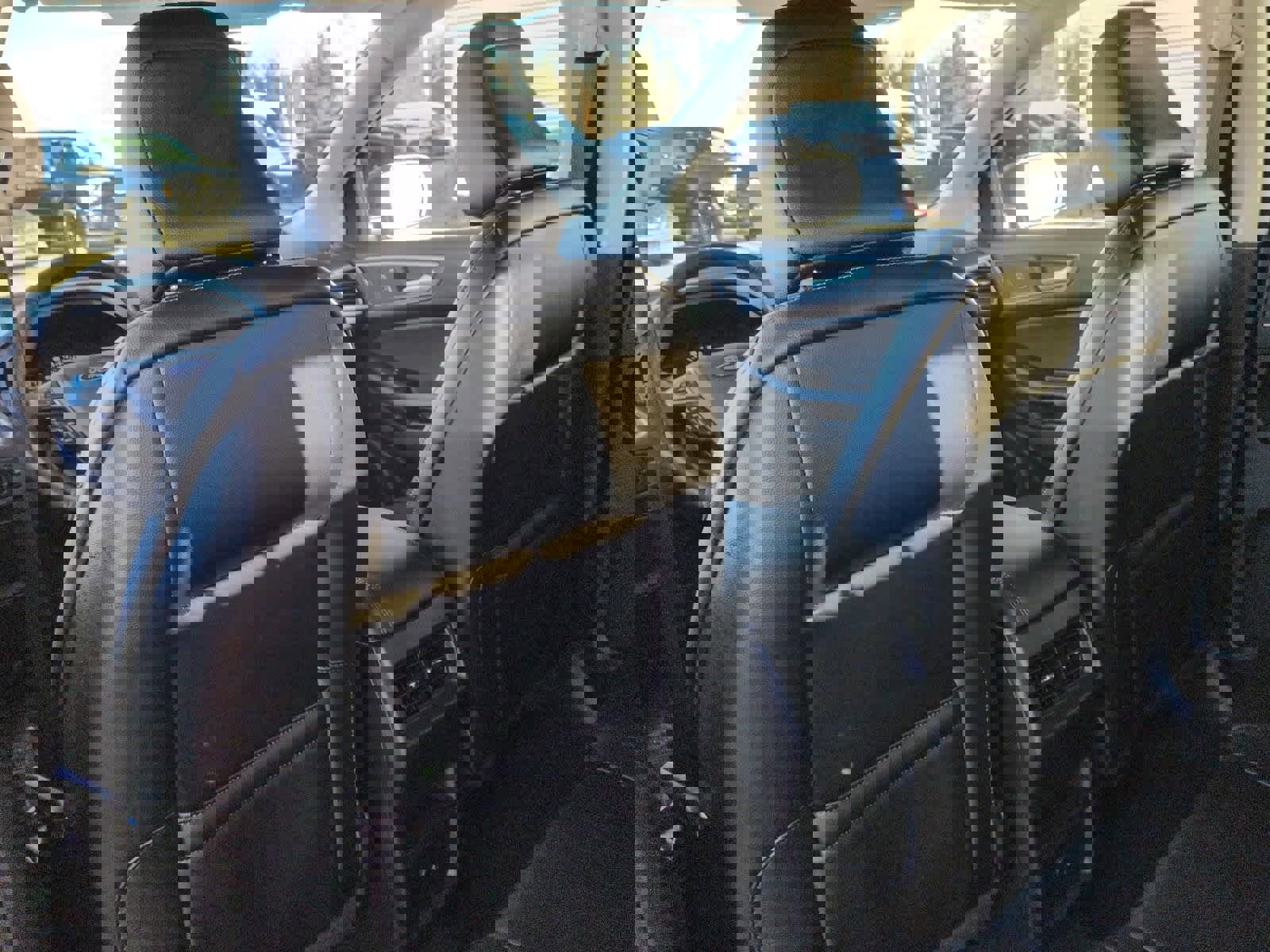 Certified 2024 Ford Edge SEL image 19