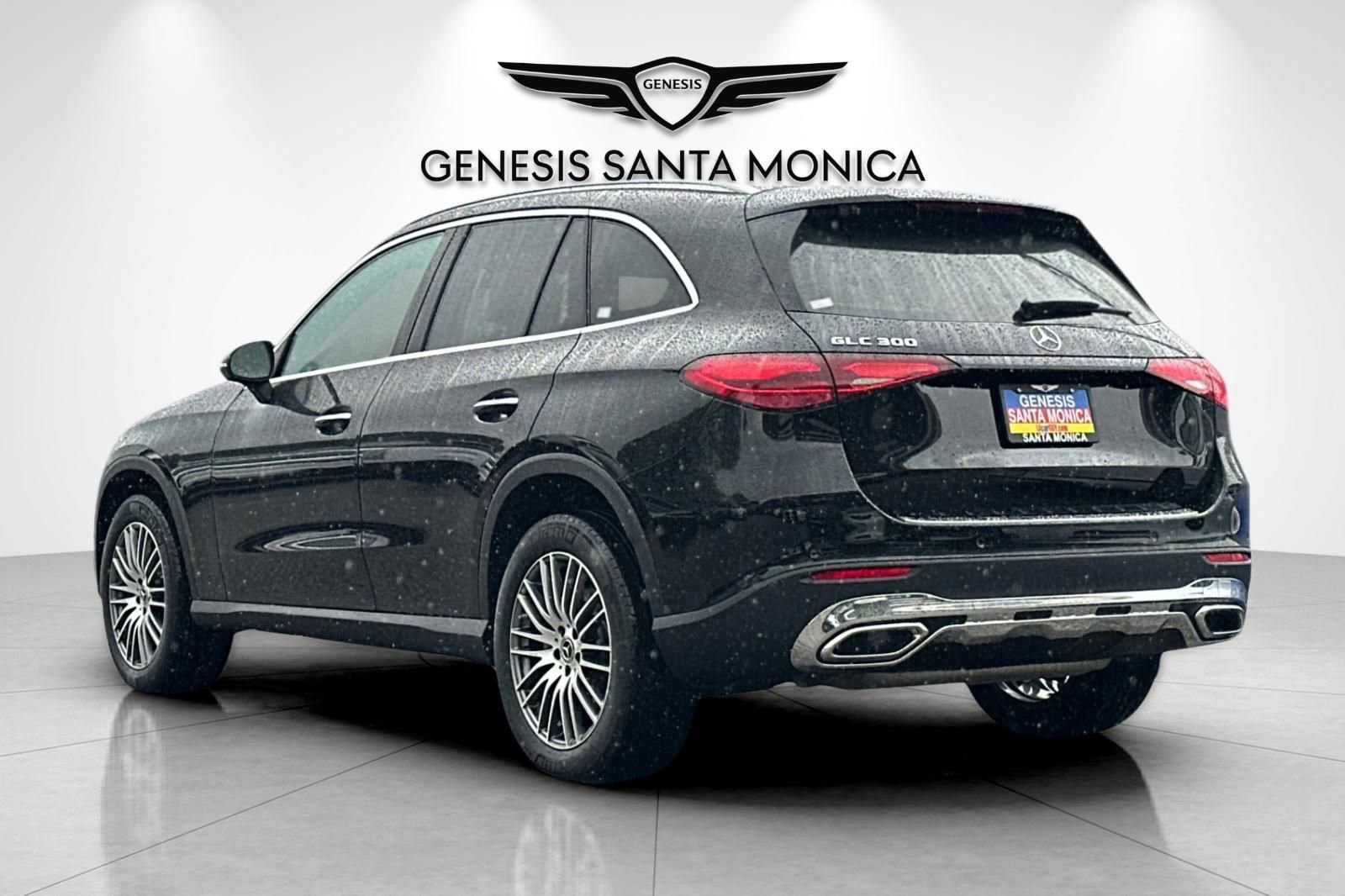 Used 2024 Mercedes-Benz GLC 300 image 6