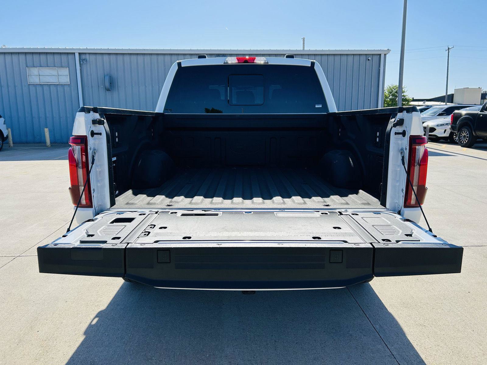 Used 2025 Ford F150 Platinum w/ Equipment Group 702A High AWD/4WD image 36