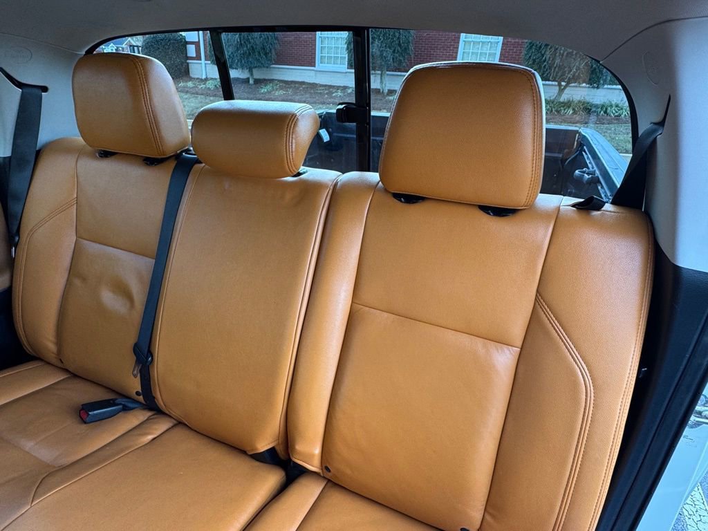 Used 2016 Toyota Tacoma SR5 w/ Towing Package image 18