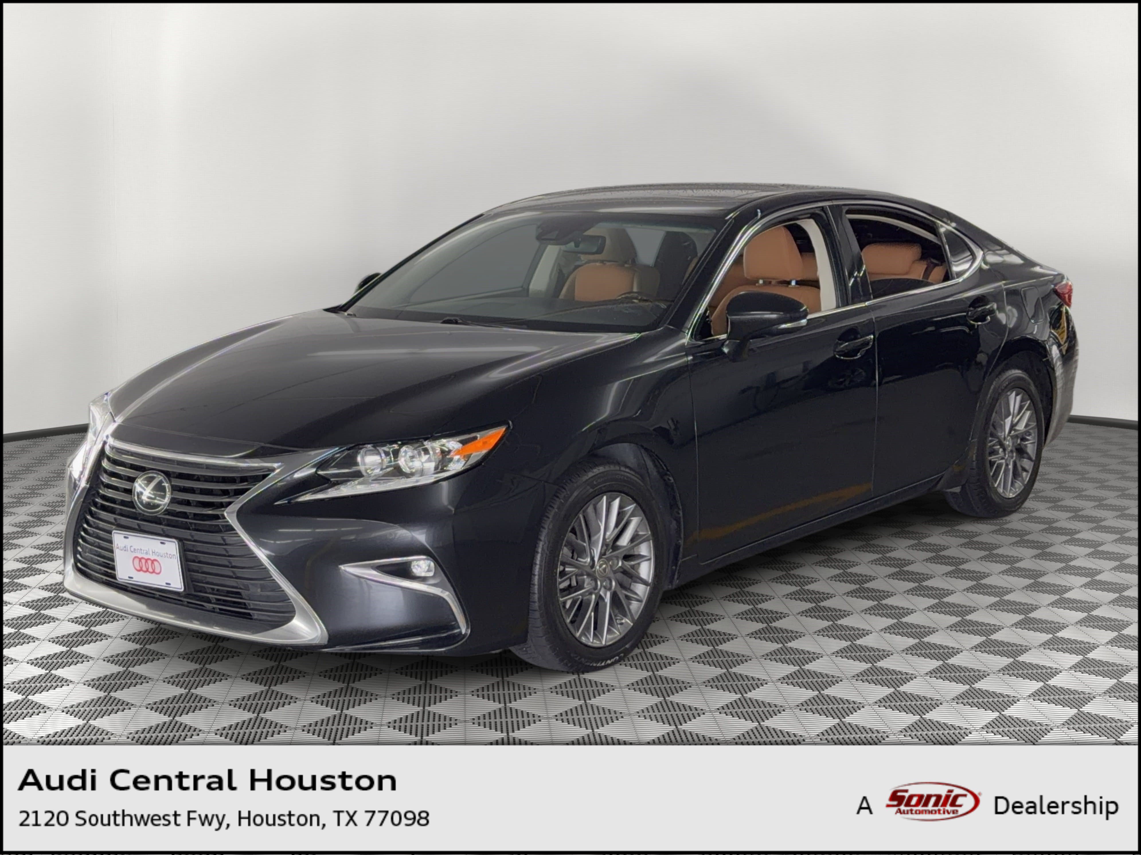 Used 2018 Lexus ES 350 w/ Premier Package