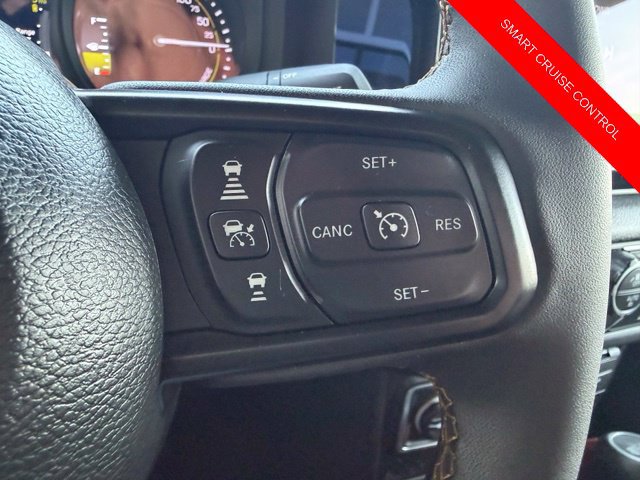Used 2024 Jeep Wrangler Unlimited w/ Convenience Group AWD/4WD image 31