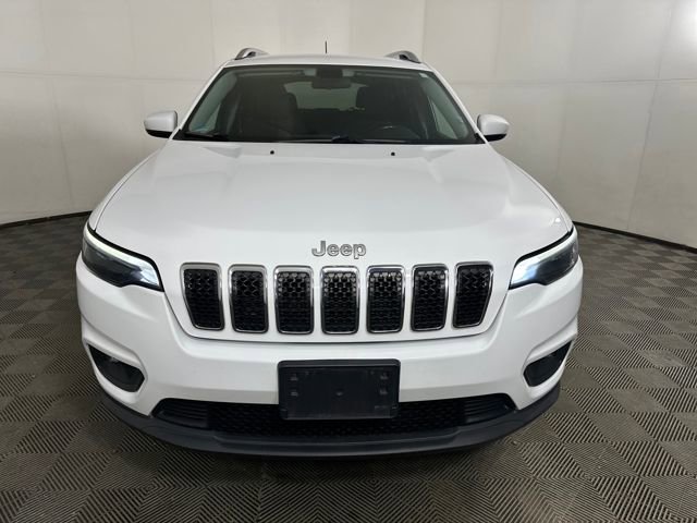 Used 2019 Jeep Cherokee Latitude w/ Cold Weather Group image 8