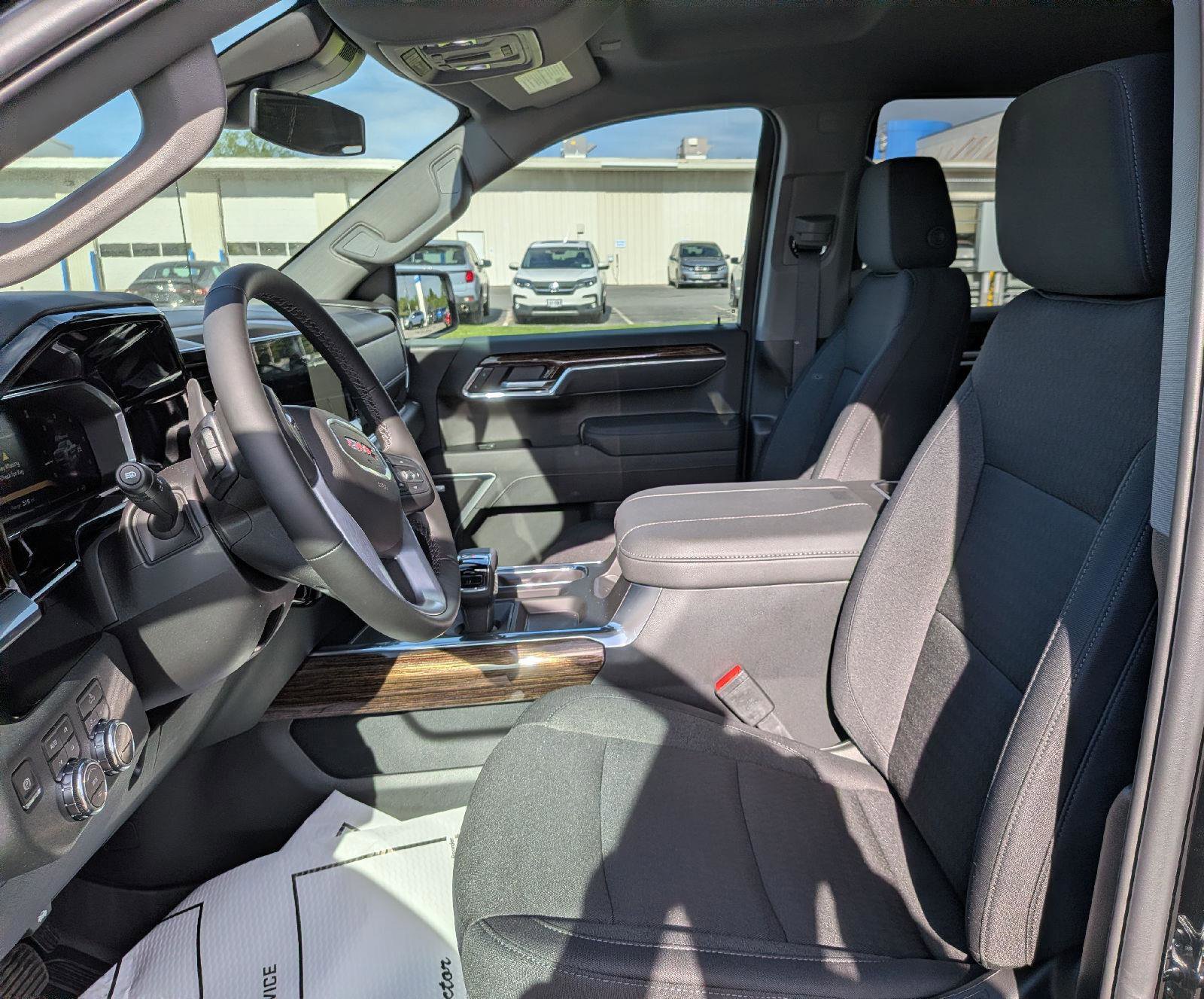 New 2026 GMC Sierra 1500 Elevation AWD/4WD image 11