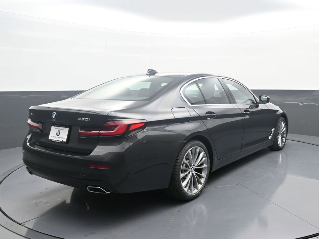 Used 2023 BMW 530i xDrive w/ Premium Package image 7