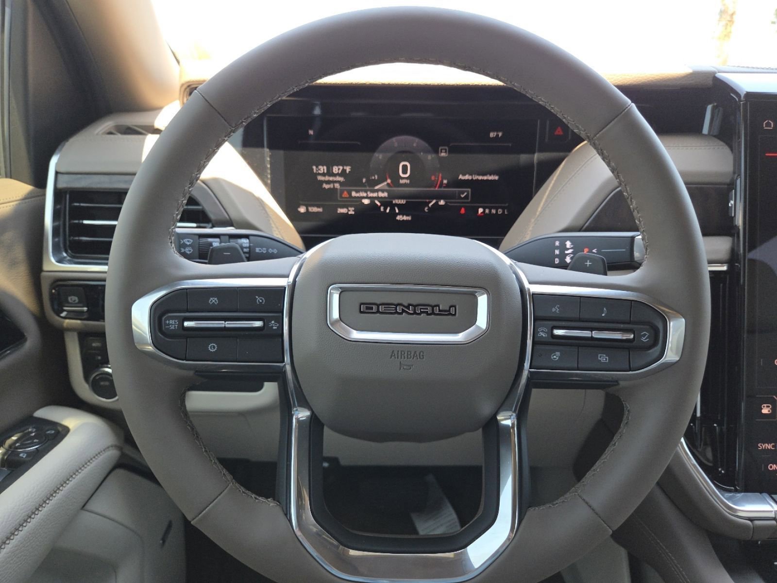 New 2026 GMC Yukon Denali w/ Sun & Power Step Package image 32