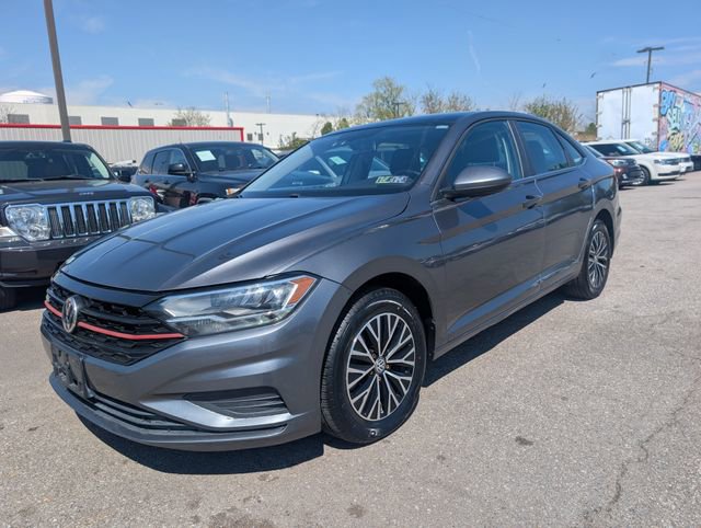 Used 2019 Volkswagen Jetta image 3