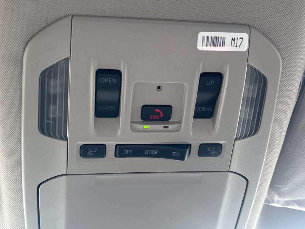 New 2026 Toyota Highlander Limited AWD/4WD image 30