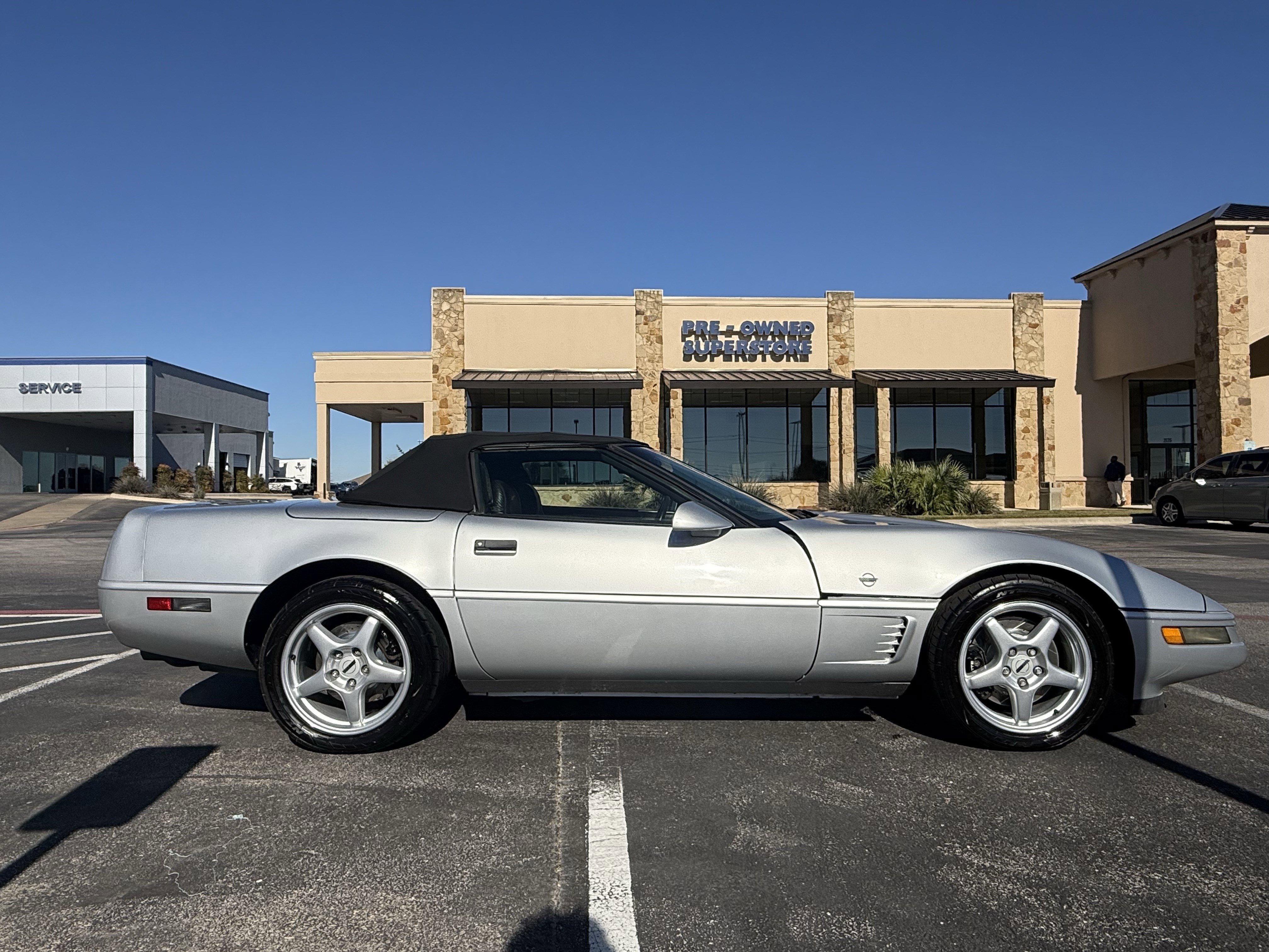 Used 1996 Chevrolet Corvette Convertible image 8