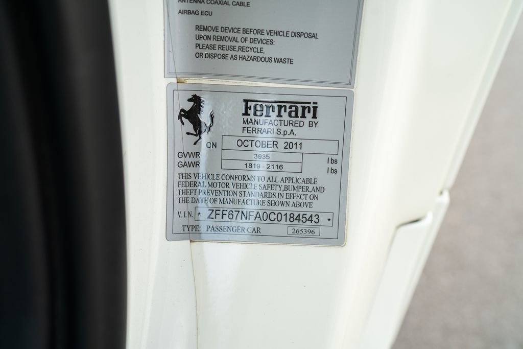 Used 2012 Ferrari 458 Italia Coupe RWD image 37