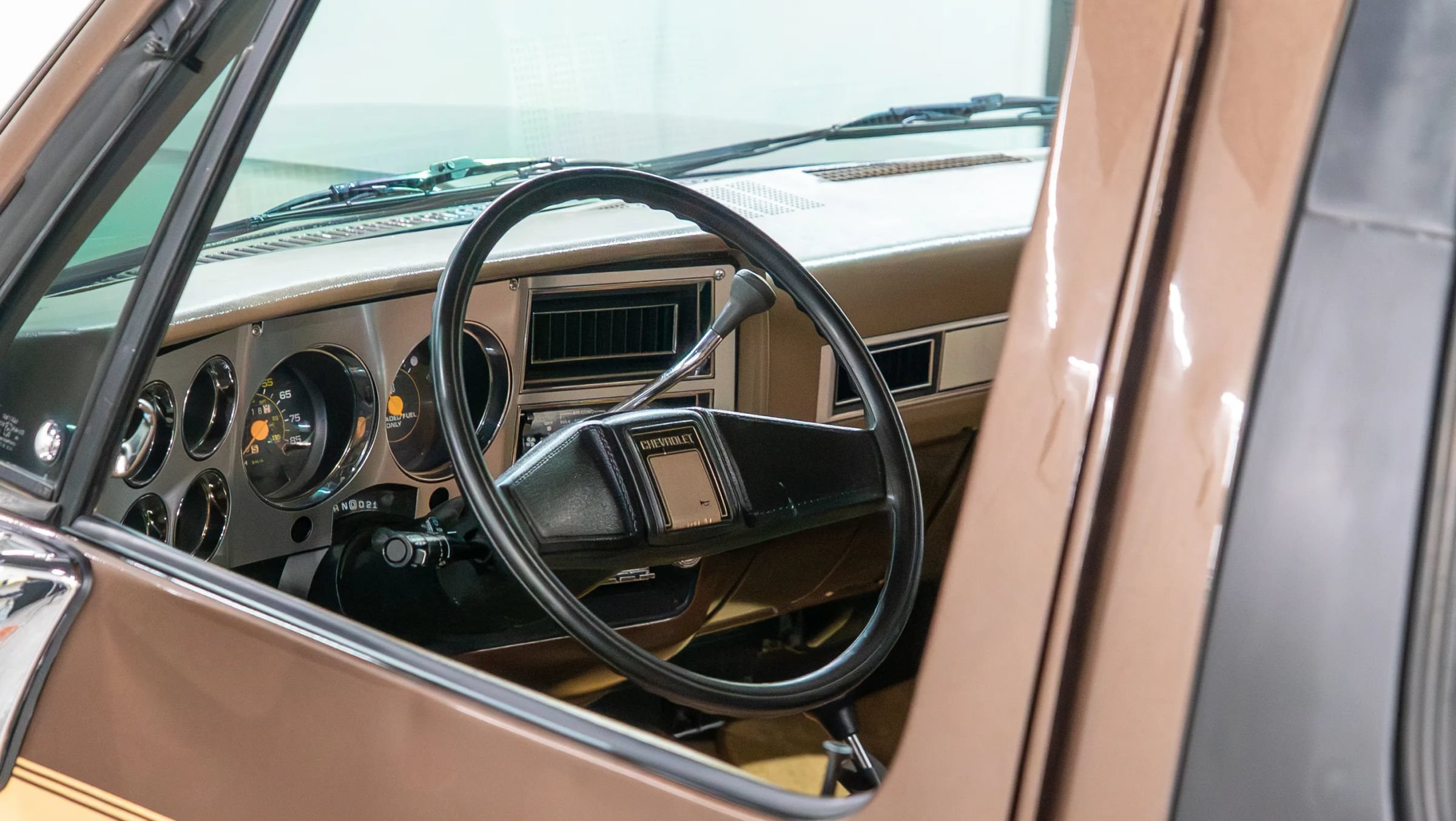 Used 1988 Chevrolet Blazer 4WD image 46