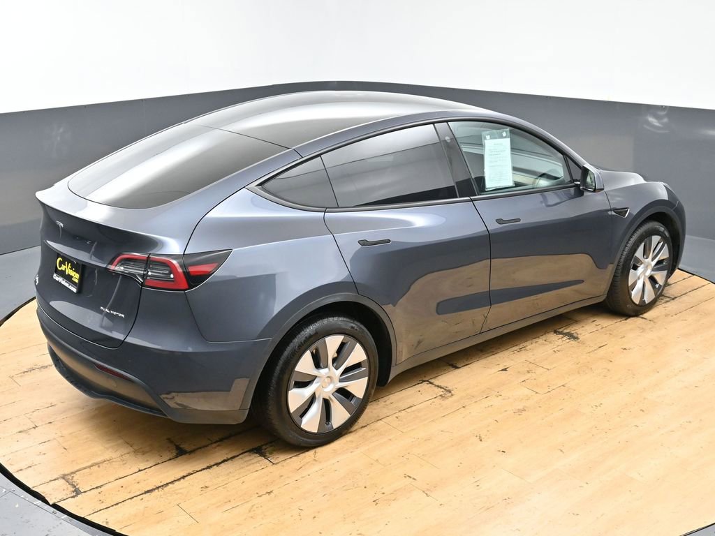 Used 2023 Tesla Model Y Long Range AWD/4WD image 48