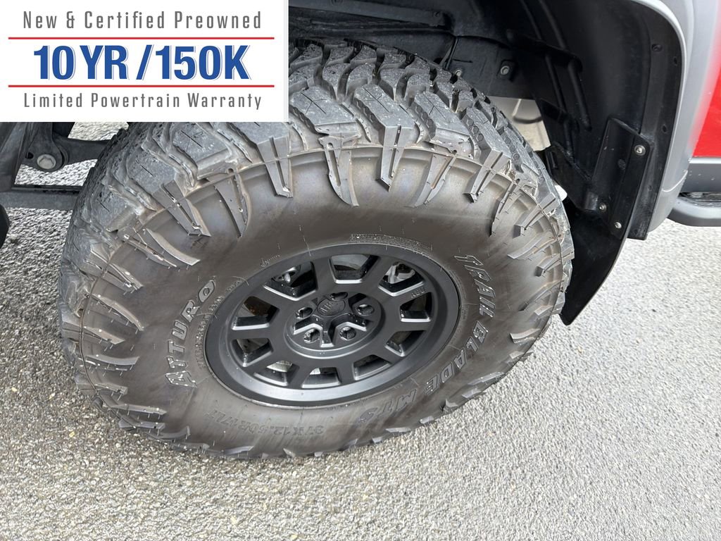 Used 2024 Jeep Gladiator Rubicon w/ Technology Group image 12