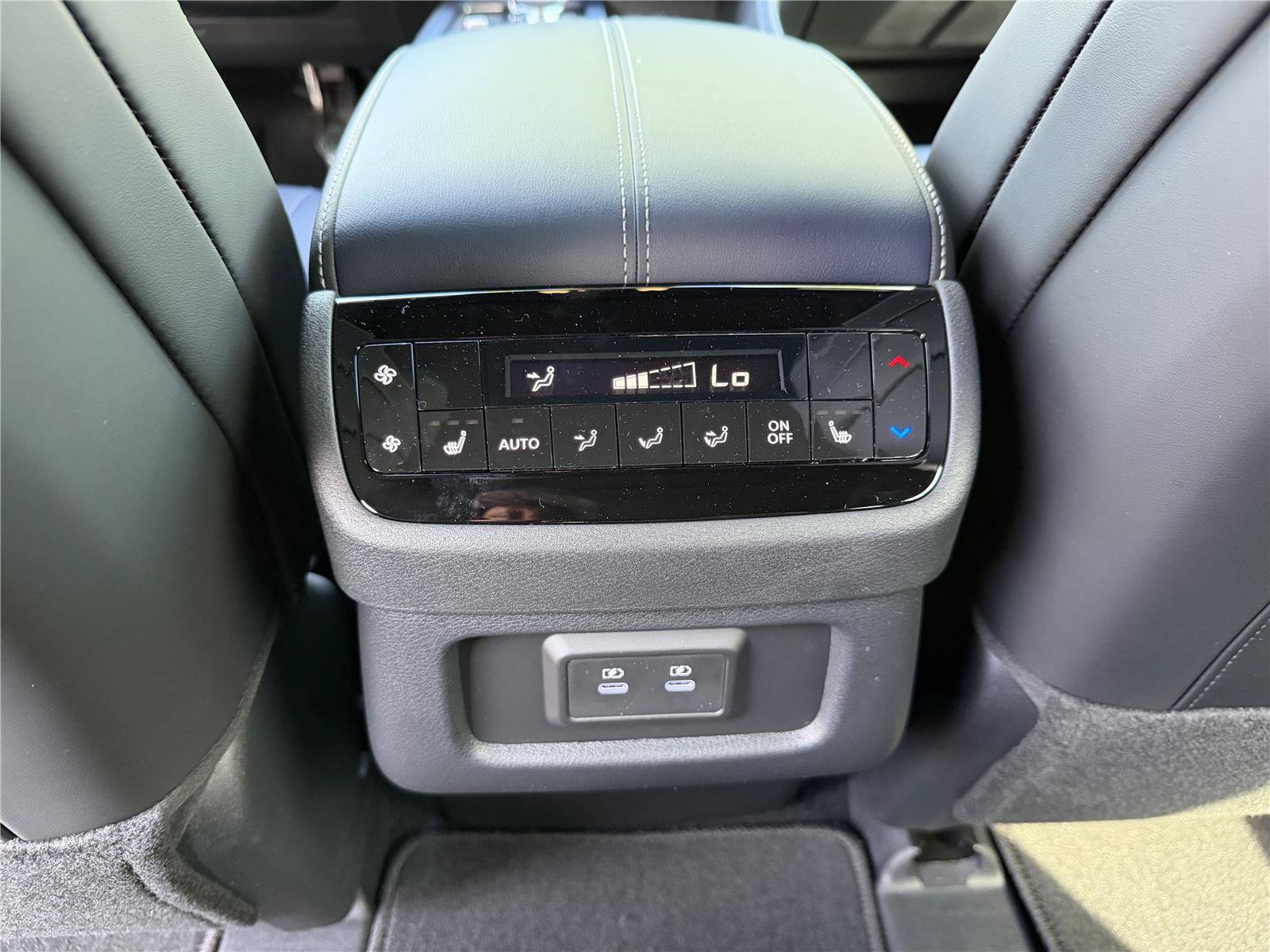 New 2026 INFINITI QX60 Sport w/ Dark Cargo Package AWD/4WD image 4