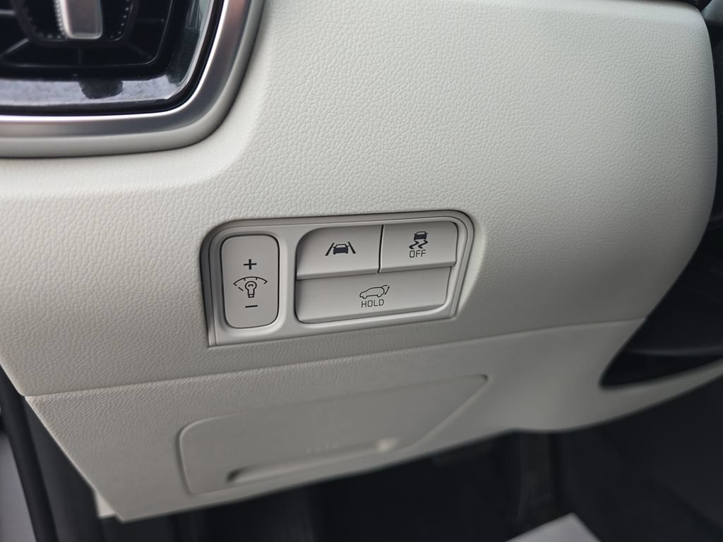 Used 2022 Kia Sorento SX AWD/4WD image 25
