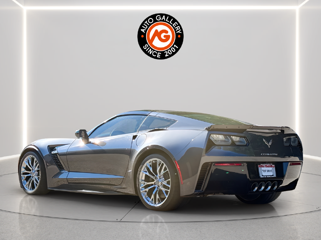 Used 2017 Chevrolet Corvette Z06 w/ Chrome Badge Package RWD image 5