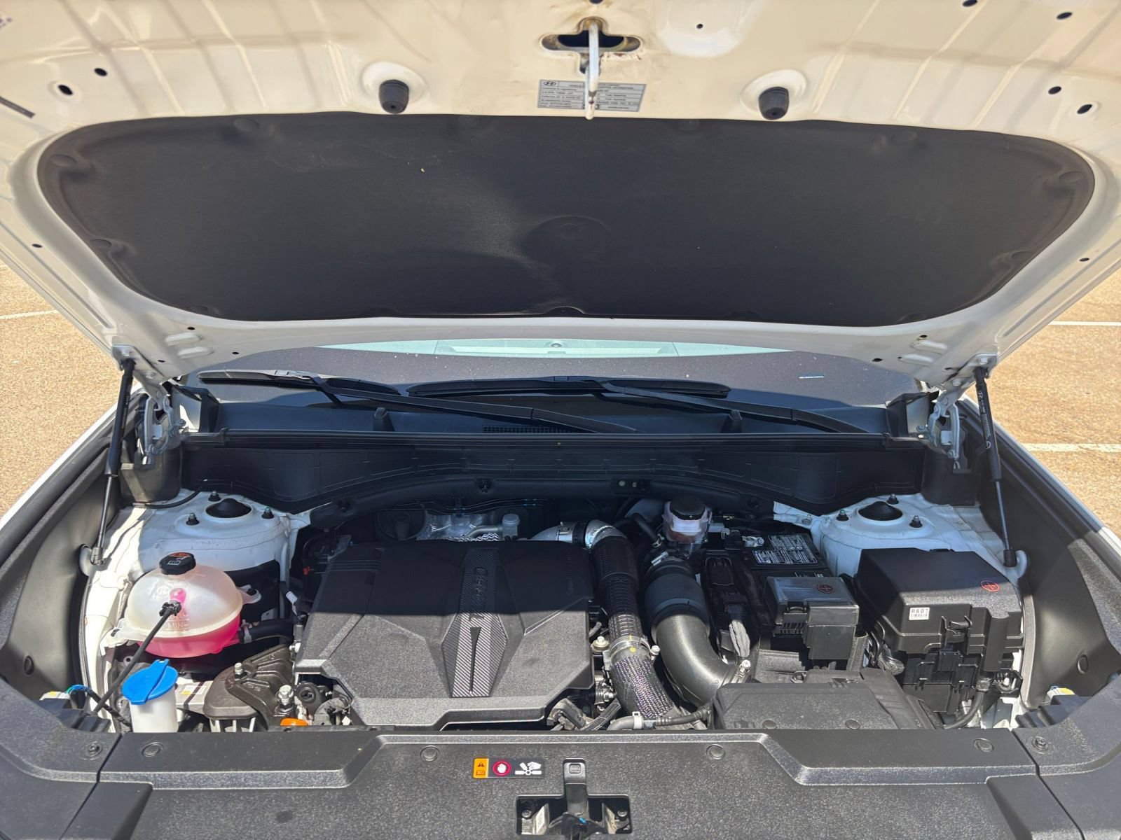 Used 2025 Hyundai Santa Fe SEL FWD image 34