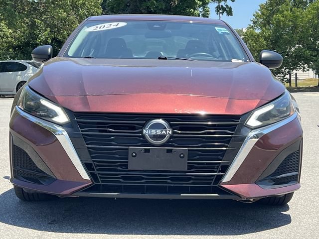 Used 2024 Nissan Altima 2.5 SV FWD image 16