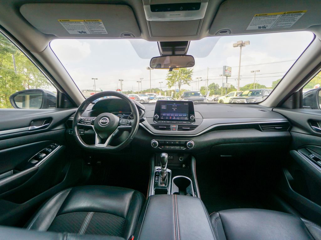 Used 2024 Nissan Altima 2.5 SR image 7