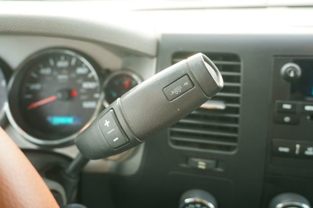 Used 2010 GMC Sierra 1500 SLE image 17