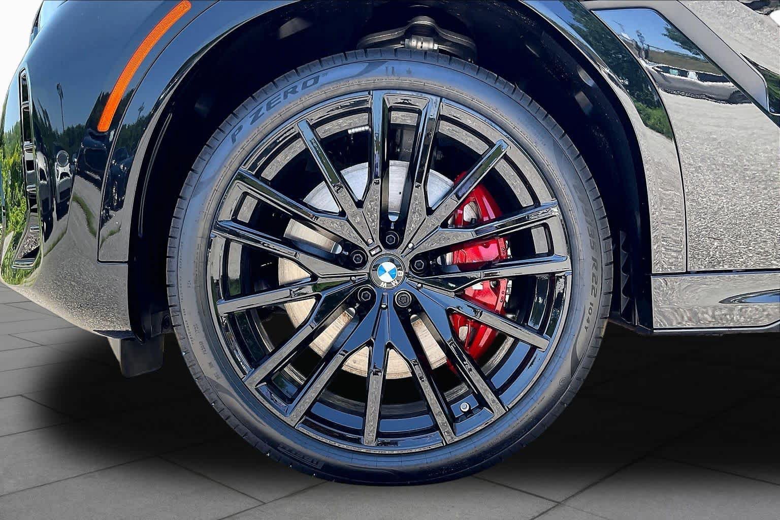 Used 2027 BMW X6 M60i AWD/4WD image 11