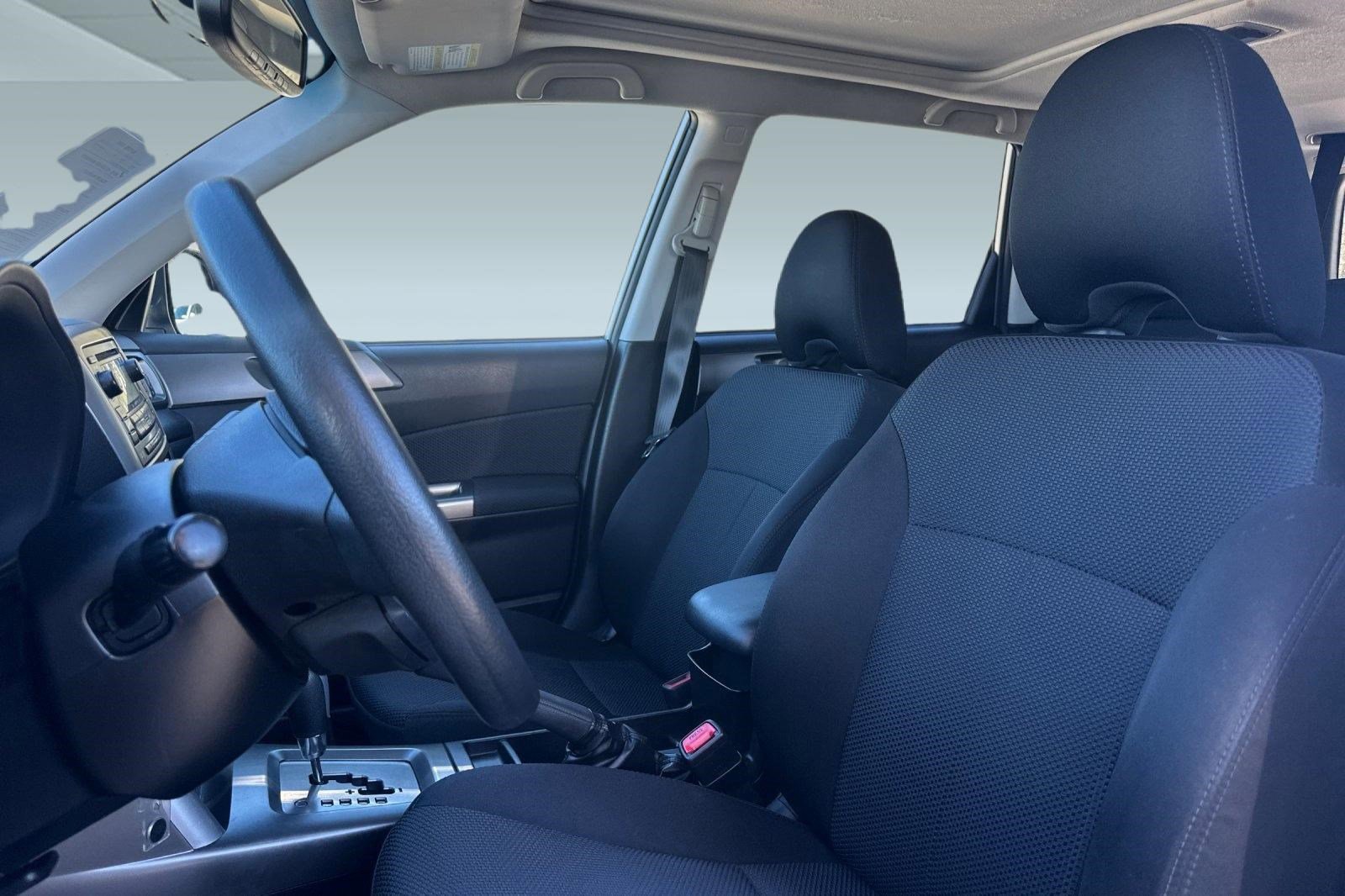 Used 2011 Subaru Forester 2.5X Premium w/ Rugged Pkg 1F image 22