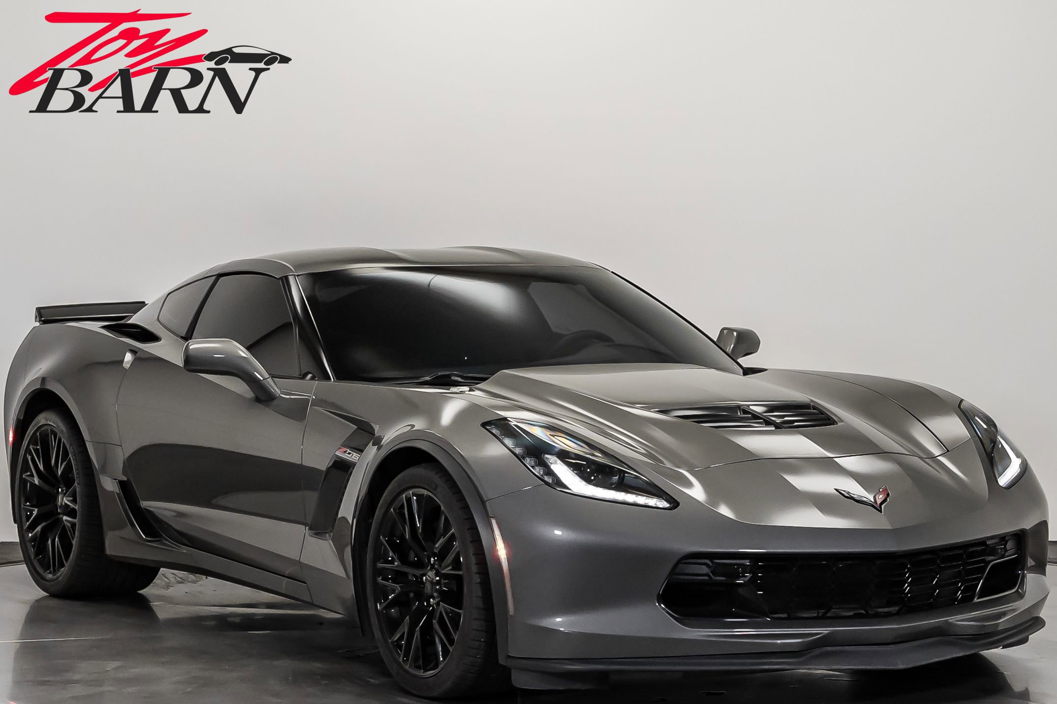 Used 2016 Chevrolet Corvette Z06 w/ 3LZ Preferred Equipment Group image 15