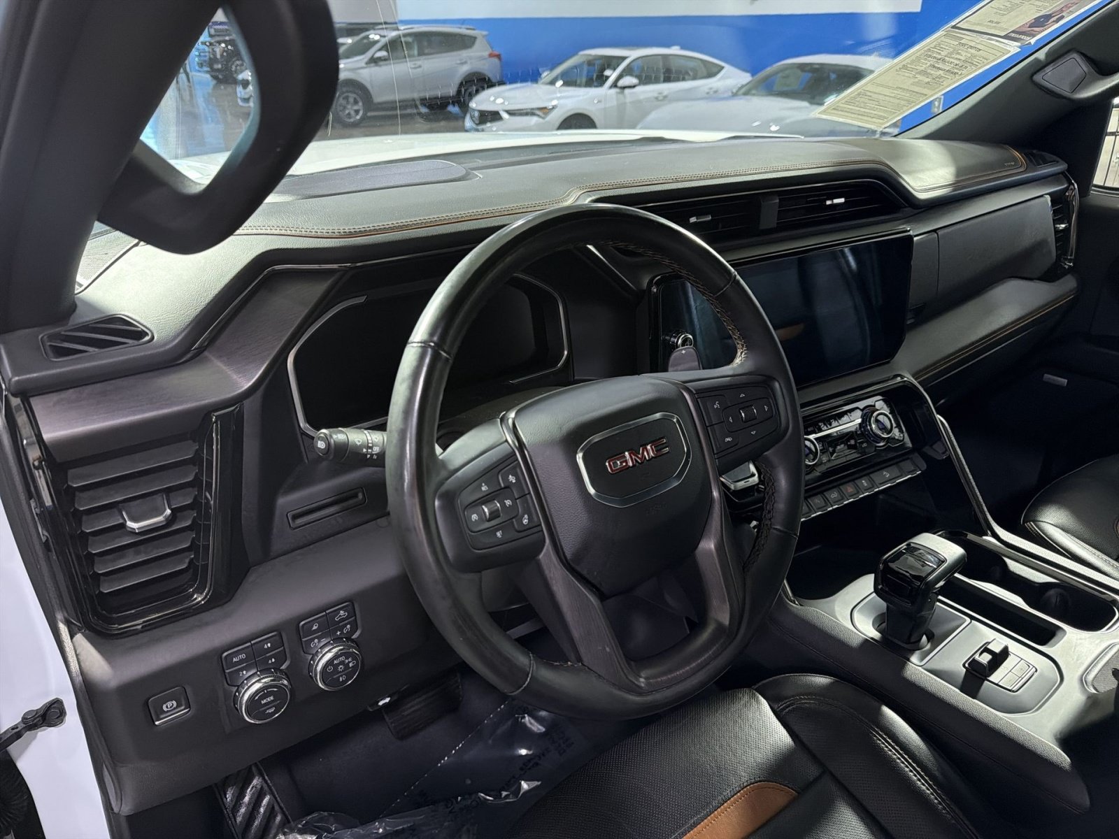 Used 2023 GMC Sierra 1500 AT4 w/ AT4 Premium Package AWD/4WD image 18