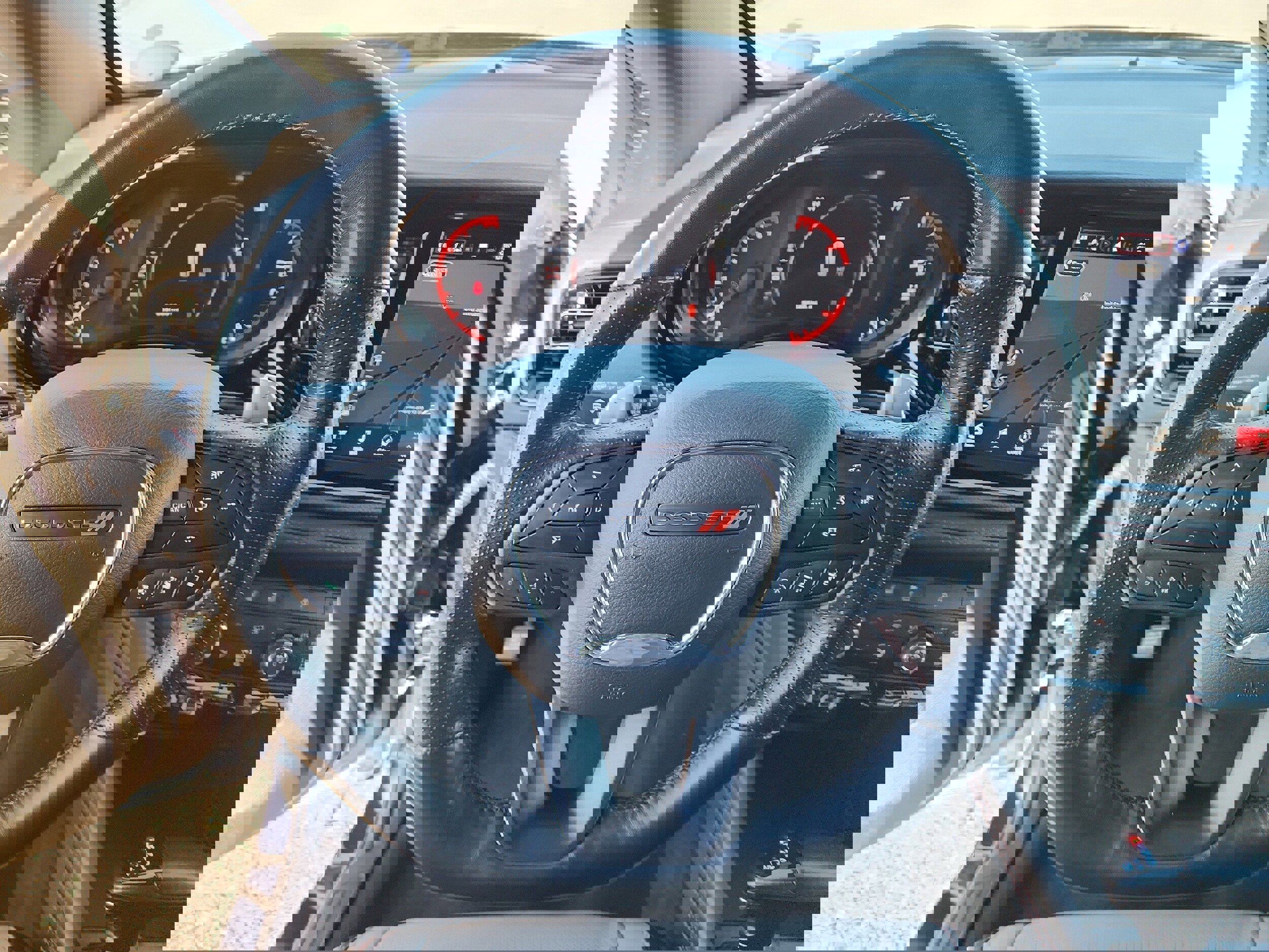 Used 2024 Dodge Durango GT image 19