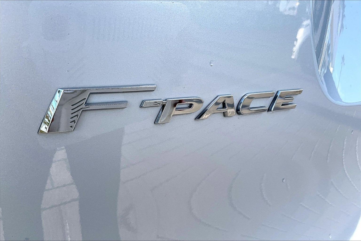 Used 2021 Jaguar F-PACE S image 8