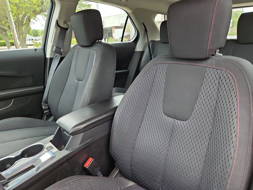 Used 2013 Chevrolet Equinox LS image 17