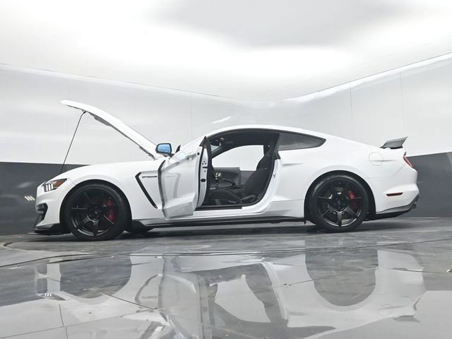 Used 2017 Ford Mustang Shelby GT350R w/ GT350R Equipment Group 920A image 76