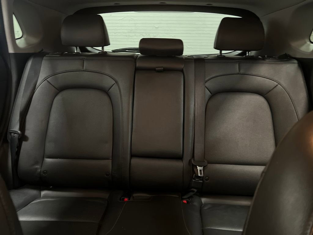 Used 2022 Hyundai Kona Limited image 27