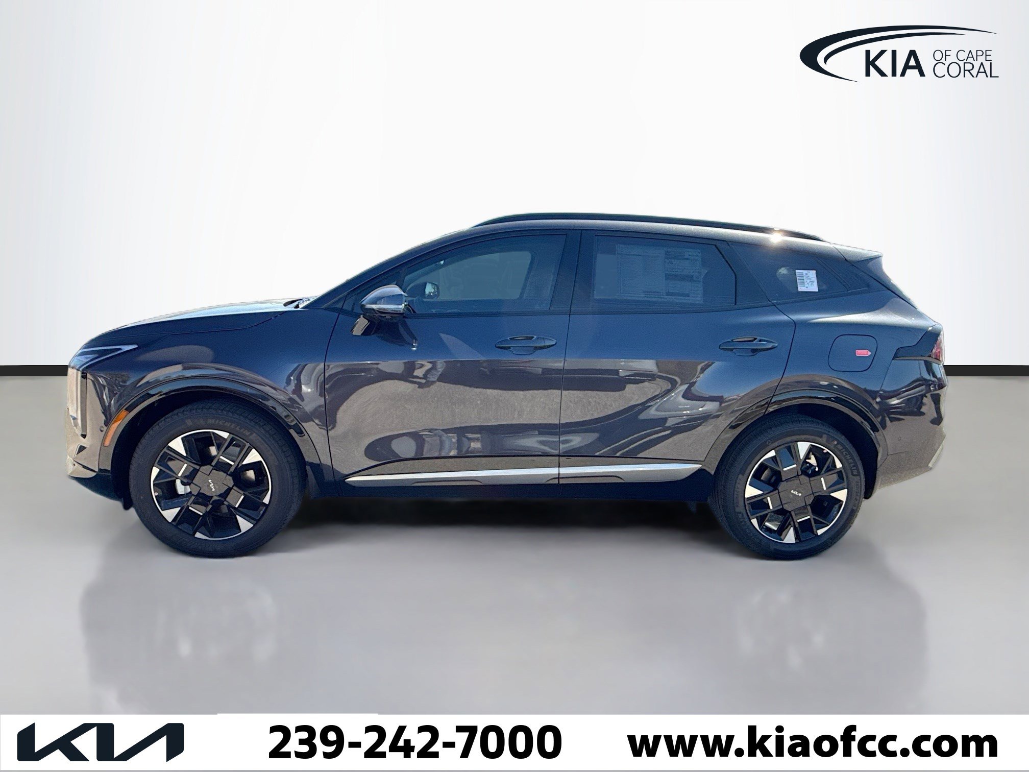New 2026 Kia Sportage SX image 2