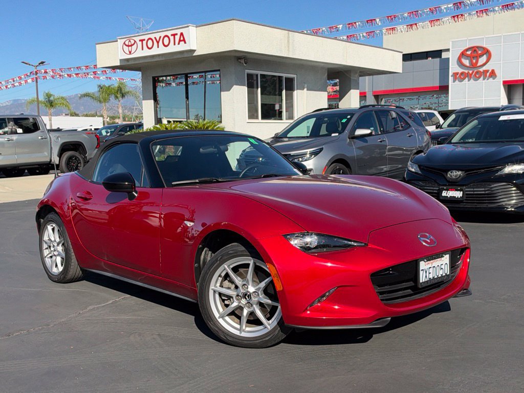 Used 2016 MAZDA MX-5 Miata Sport RWD image 1