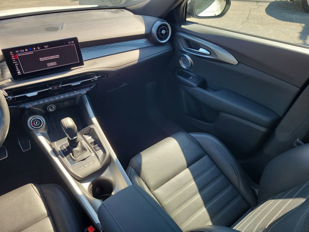 Used 2024 Alfa Romeo Tonale Veloce image 13