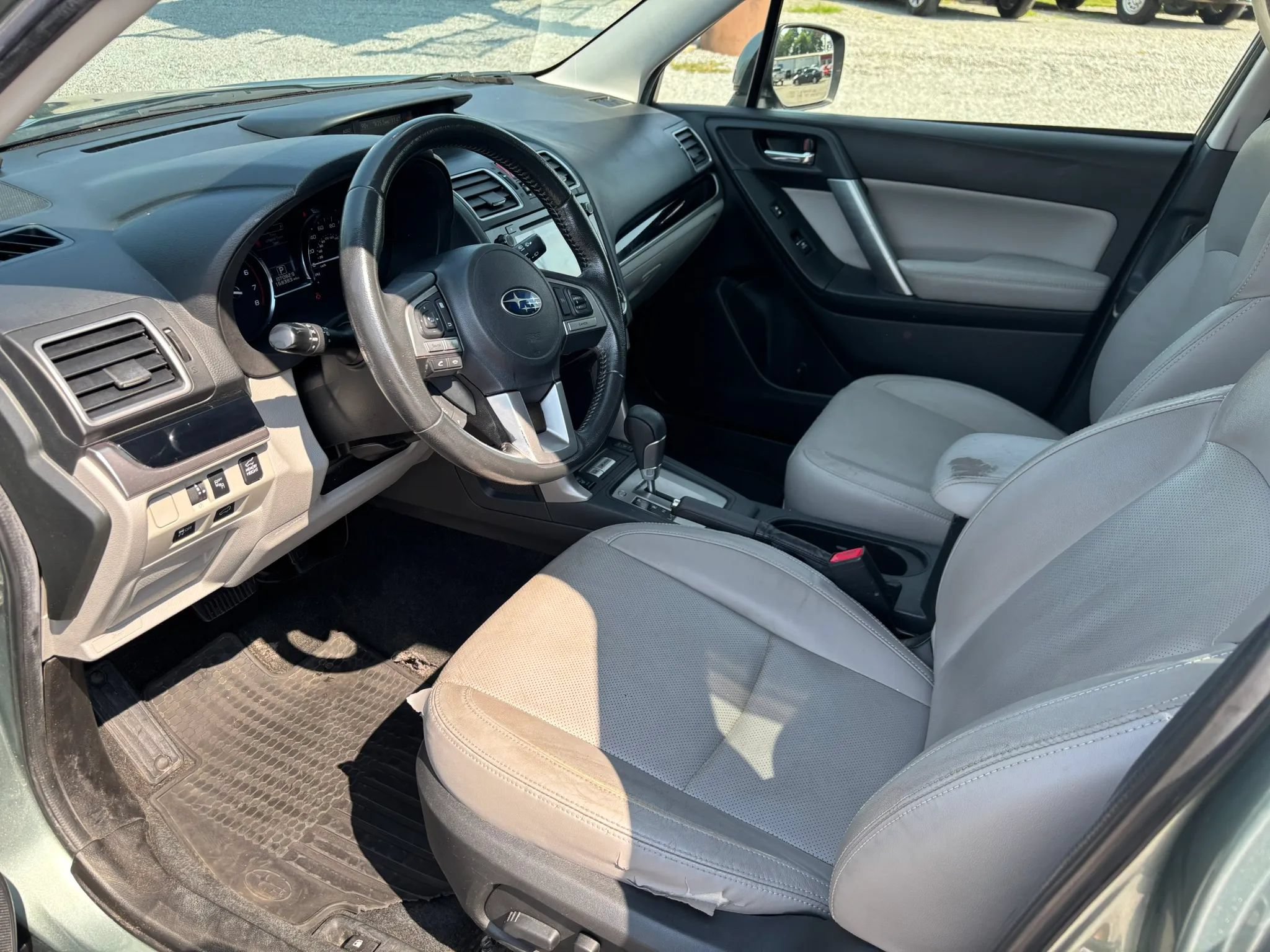 Used 2018 Subaru Forester 2.5i Limited AWD/4WD image 11