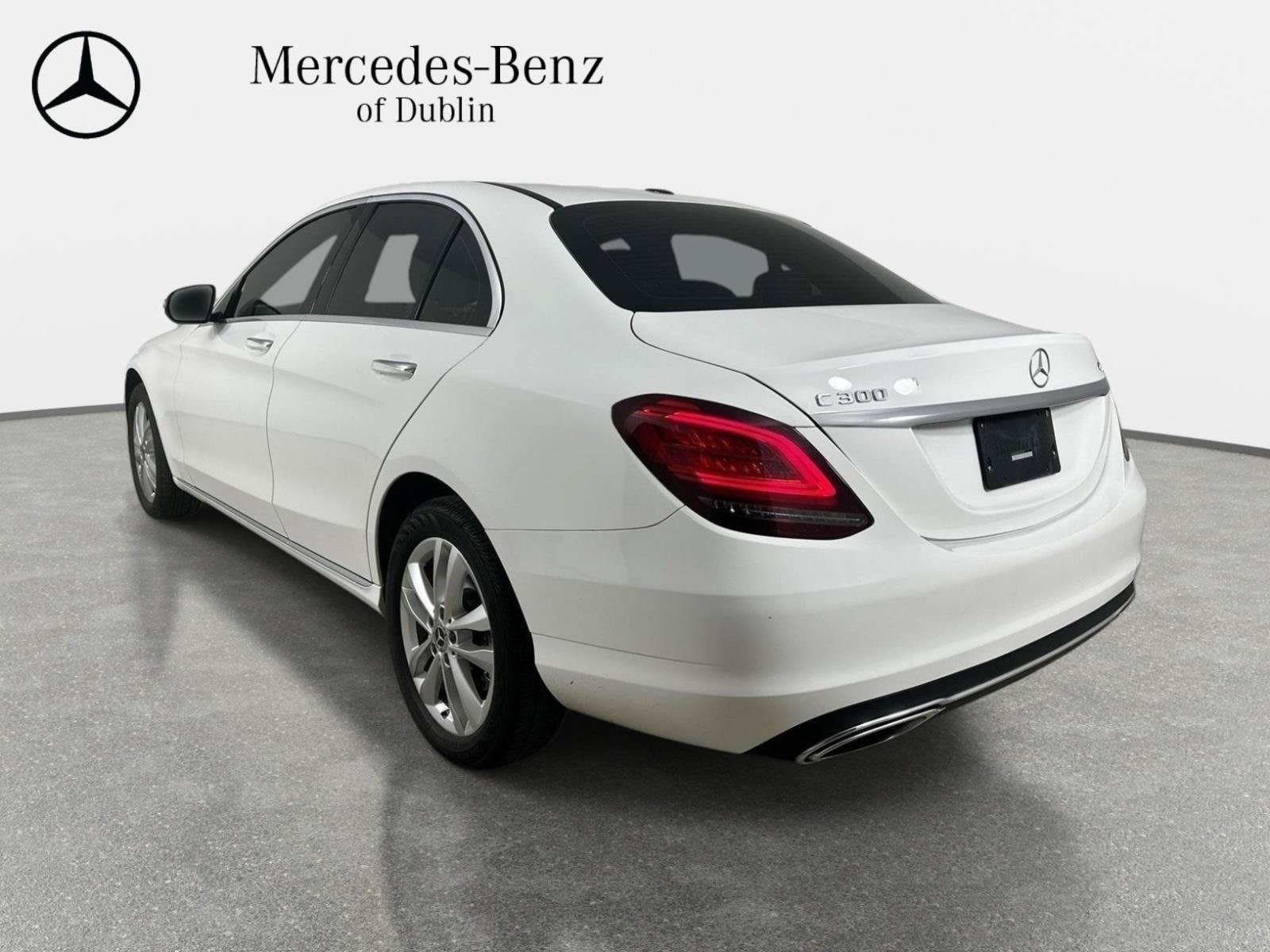 Used 2019 Mercedes-Benz C 300 4MATIC Sedan image 4