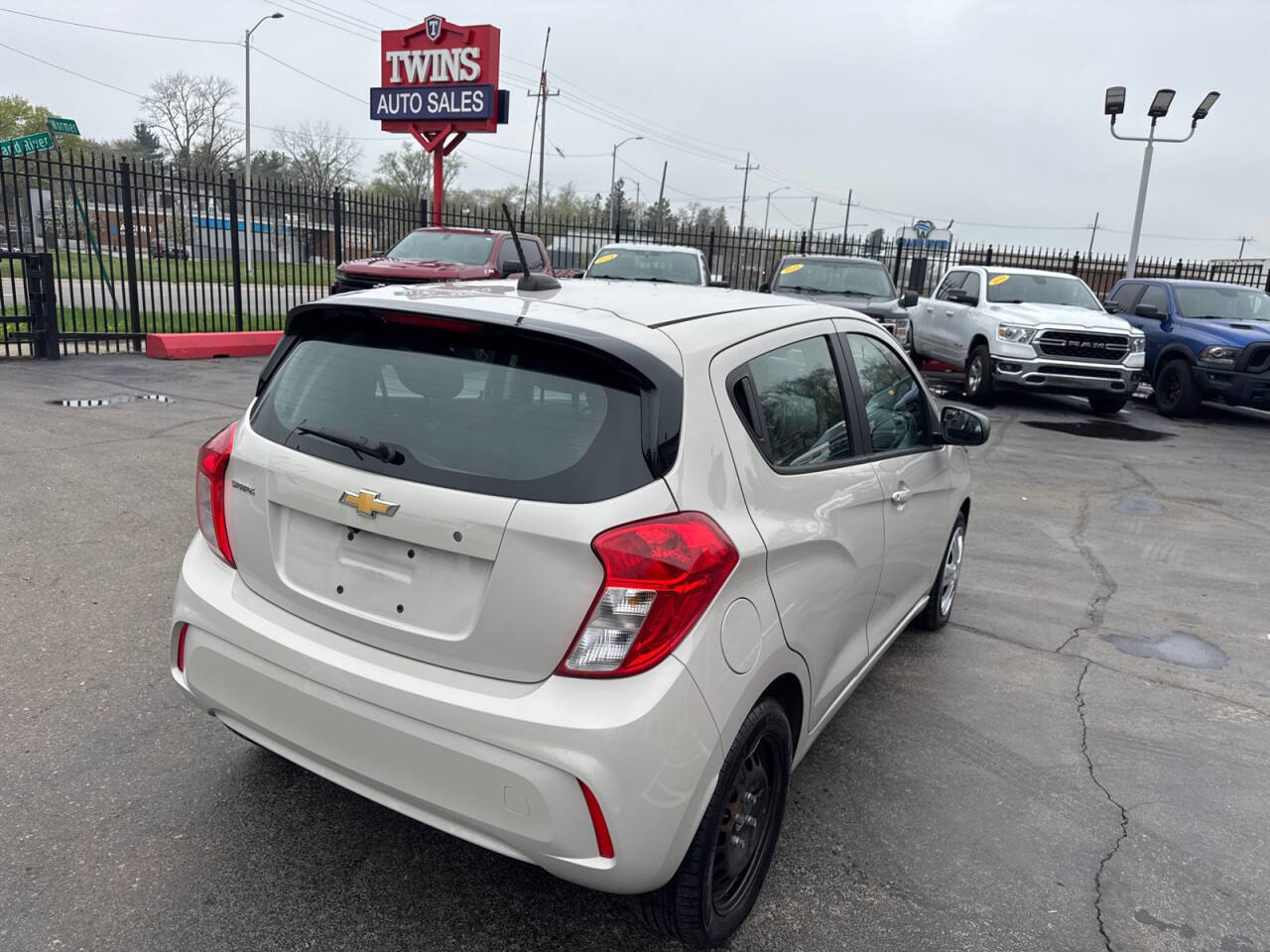 Used 2019 Chevrolet Spark LS FWD image 5