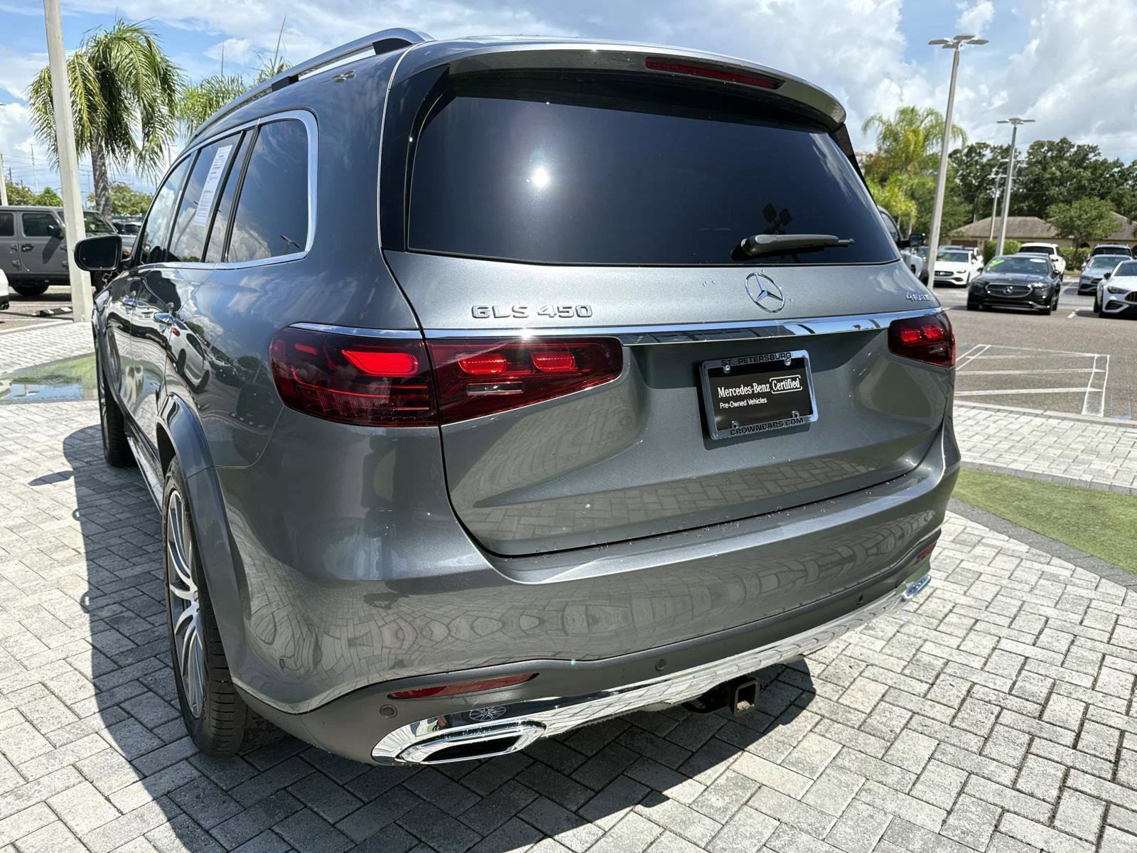 Certified 2025 Mercedes-Benz GLS 450 4MATIC image 9