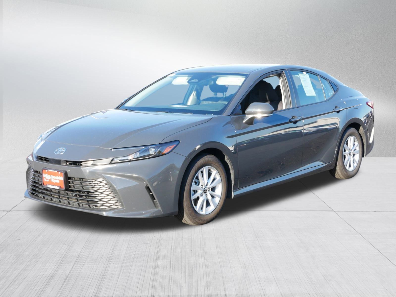 Certified 2025 Toyota Camry LE image 3