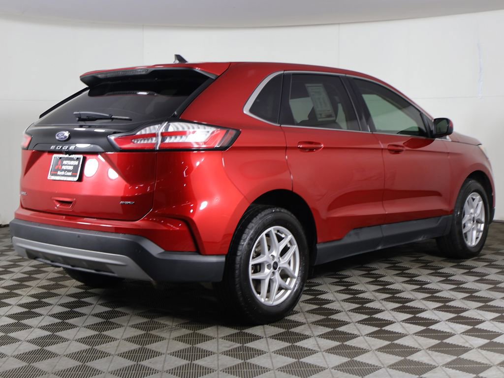 Used 2024 Ford Edge SEL w/ Convenience Package image 8
