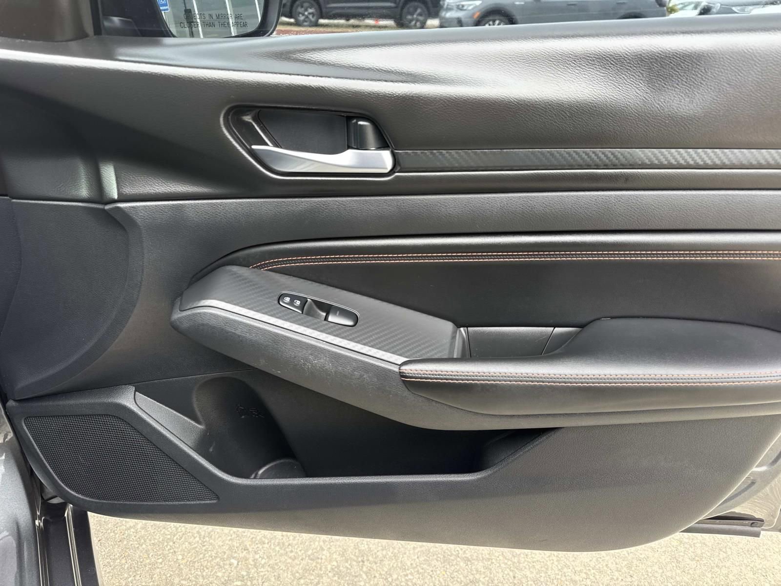 Used 2021 Nissan Altima 2.5 SR image 13